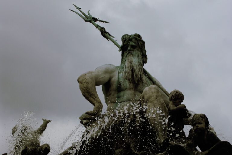 Mitologias Antigas e Jogos Mobile